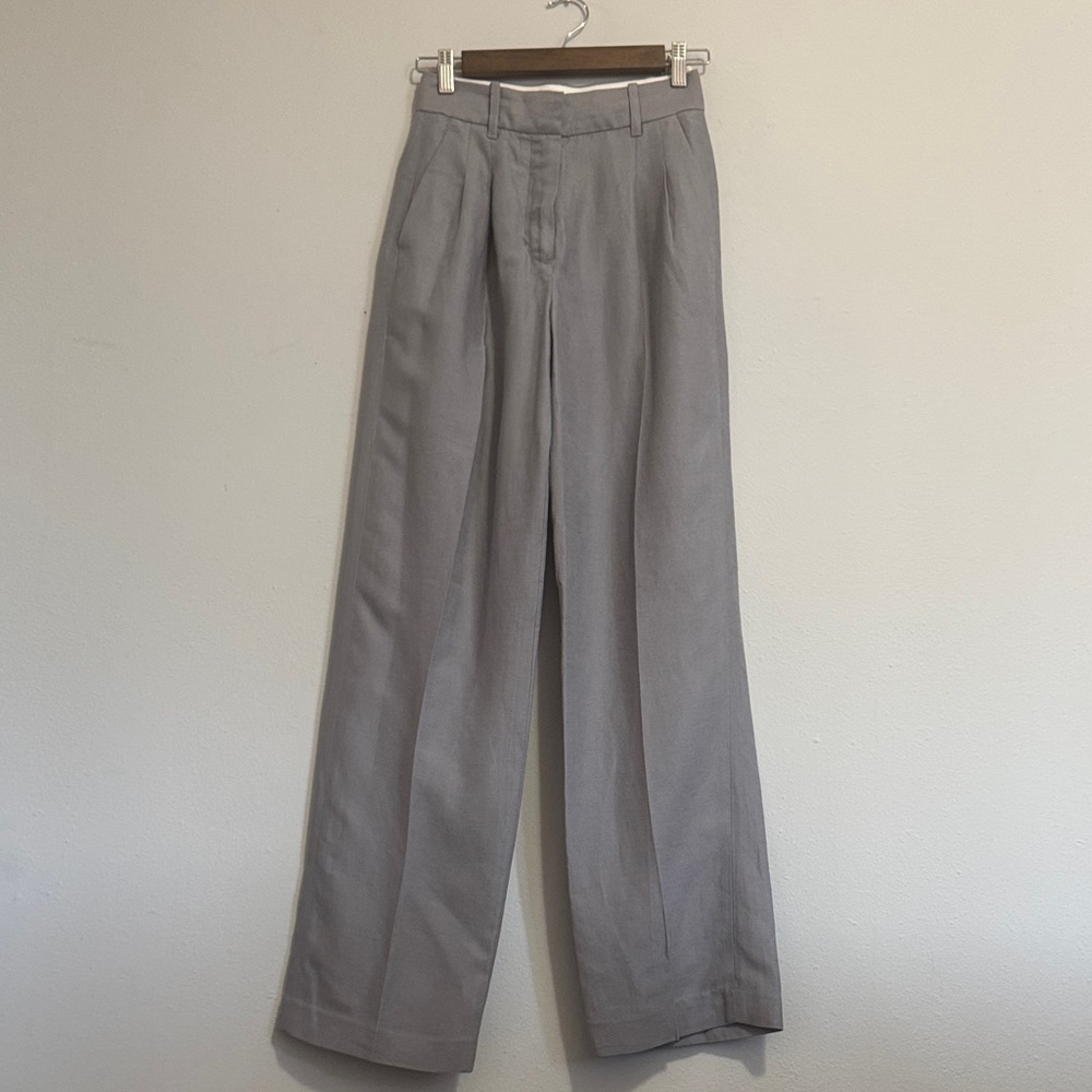Wilfred ‘The Effortless Linen’ Trouser
